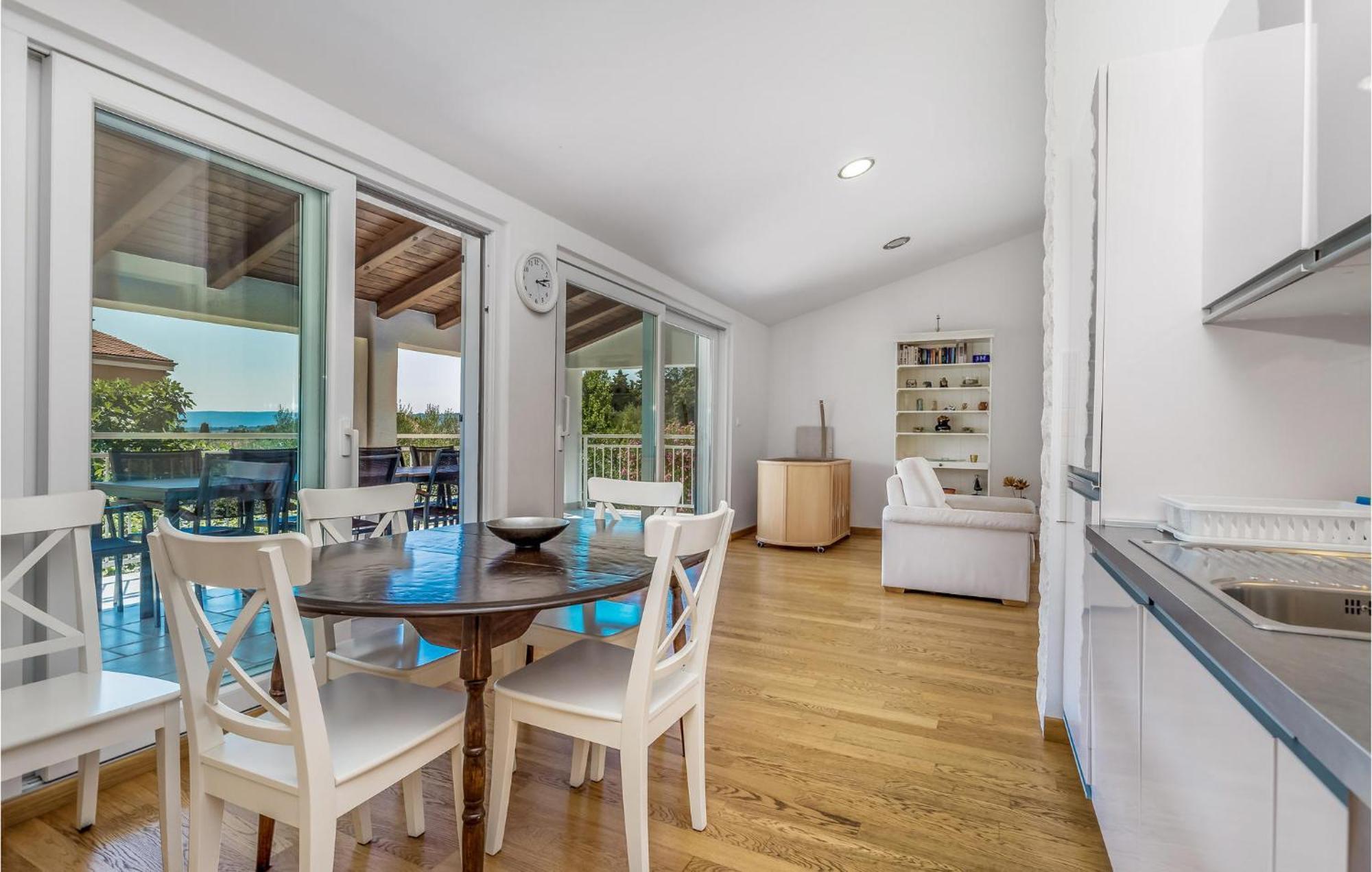 Nice Home In Krk With Kitchen Крк Екстер'єр фото